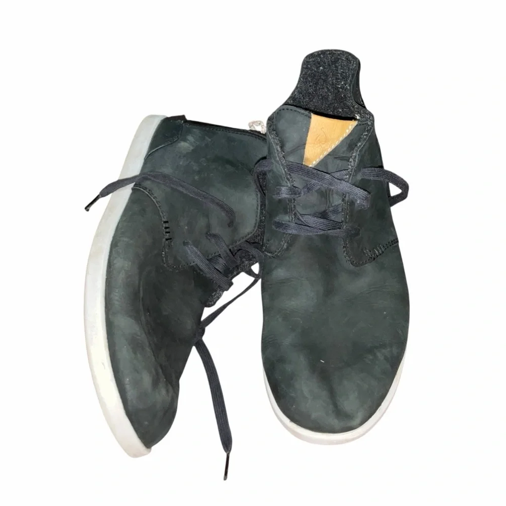 OluKai Hawai’Iloa Manu Ihu Black Ankle Boots Chukkas Mens Size 12